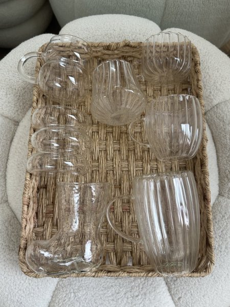 مجموعة من 7 اكواب شفافة