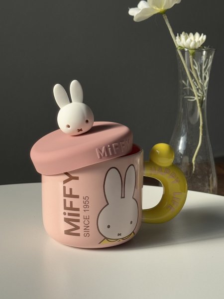 مج شخصية miffy rabbit